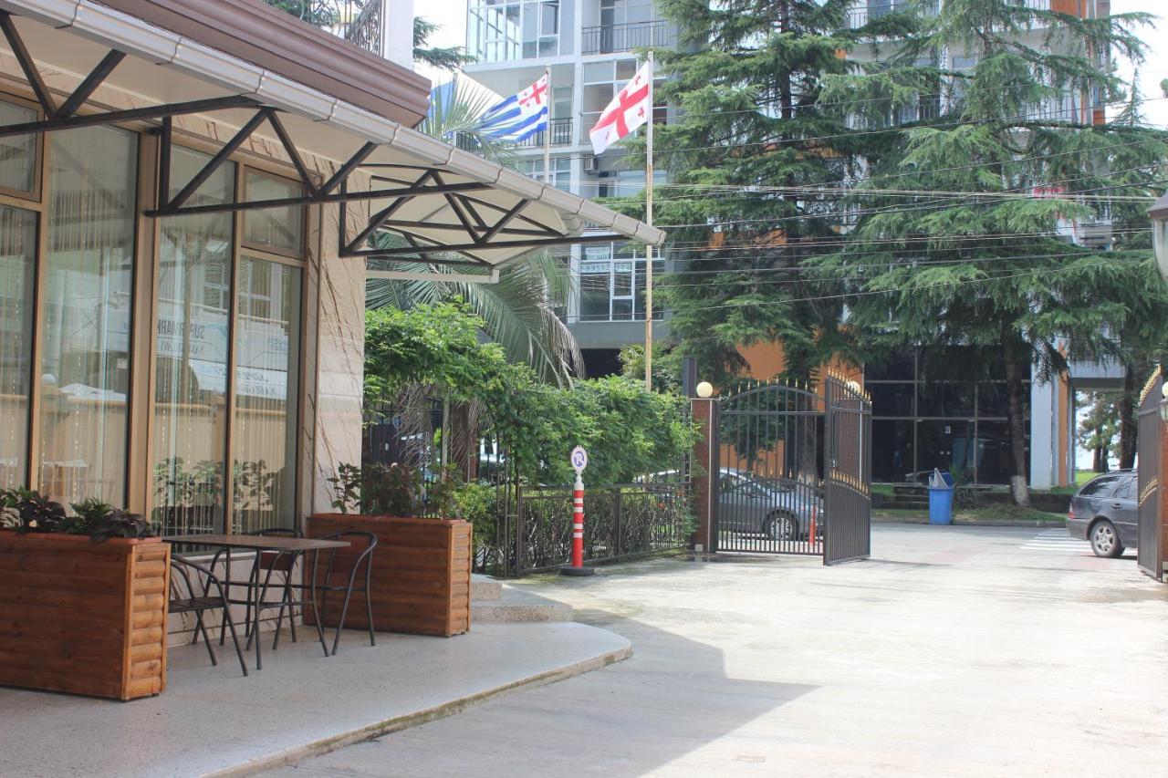 Hotel Palermo Kobuleti ภายนอก รูปภาพ