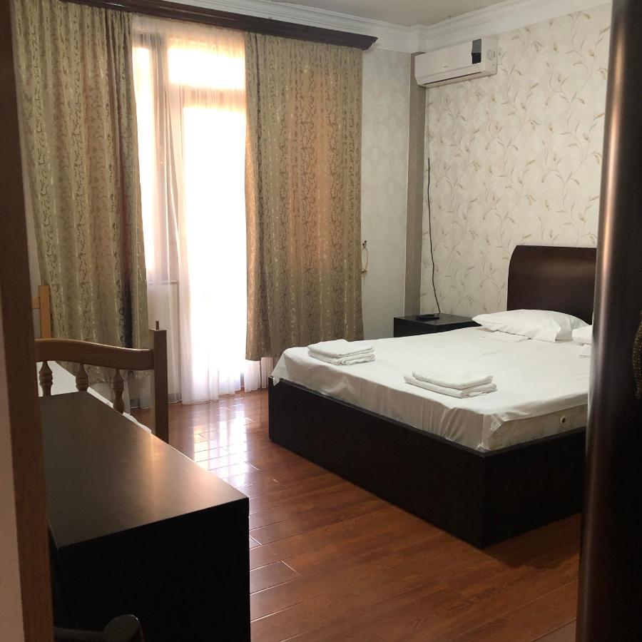 Hotel Palermo Kobuleti ภายนอก รูปภาพ